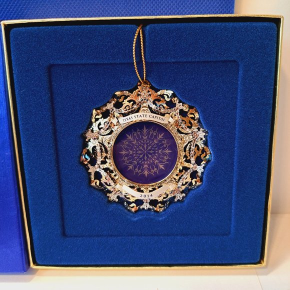 Texas State Capitol Ornament 2014 Blue Oculus Windows Christmas Collectible Box - Picture 2 of 6